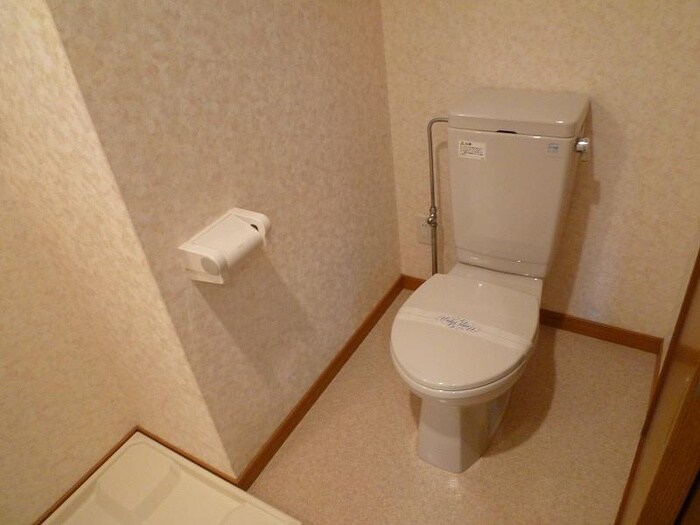 物件内観写真10　(トイレ)