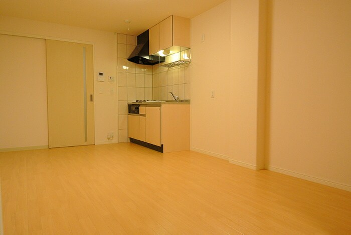 物件内観写真6　(居室)