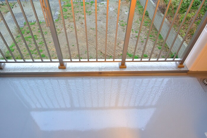 物件内観写真13　(ベランダ・バルコニー)