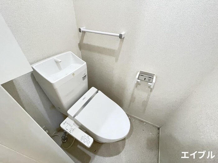 物件内観写真9　(トイレ)