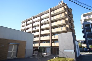 アドミラーブル外観写真