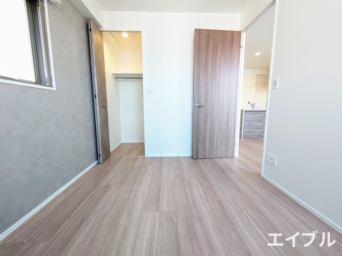 物件内観写真9　(居室)