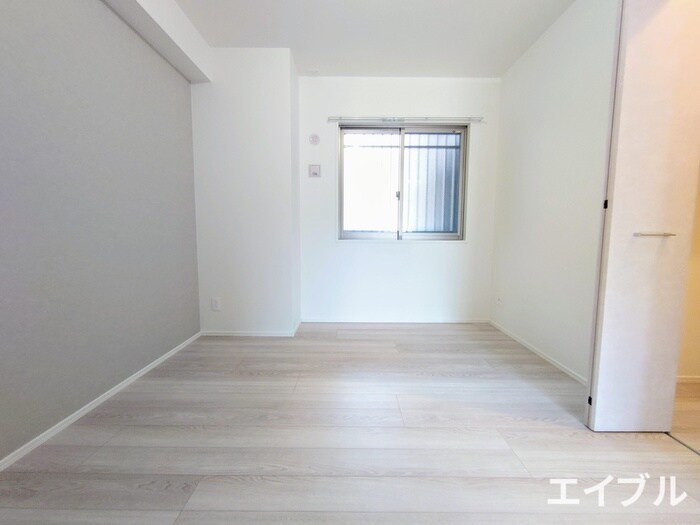 物件内観写真19　(居室)