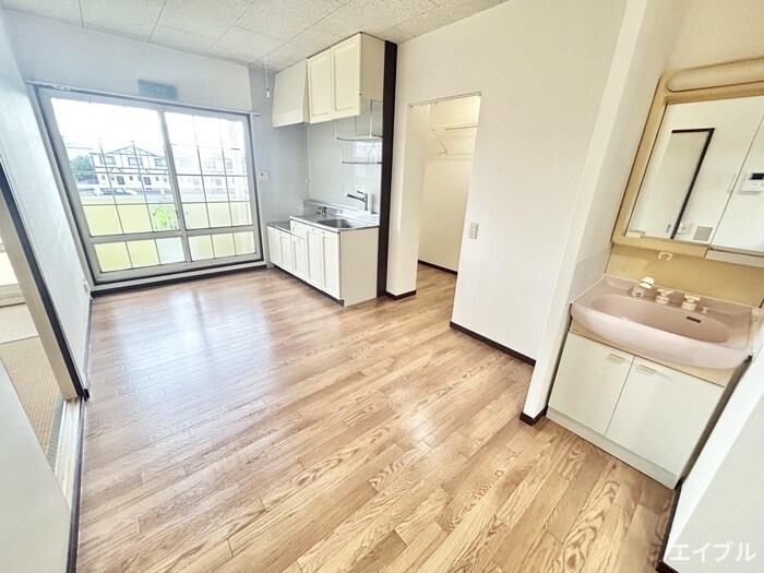 物件内観写真13　(居室)