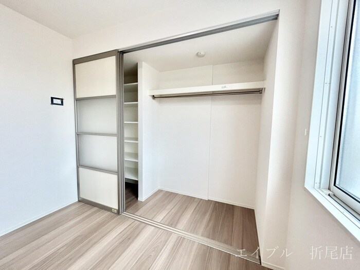 物件内観写真10　(収納)