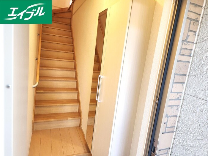 物件内観写真18　(靴箱)