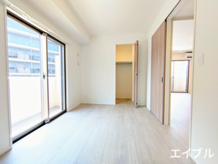 物件内観写真8　(居室)