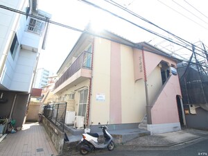 コーポ室見外観写真