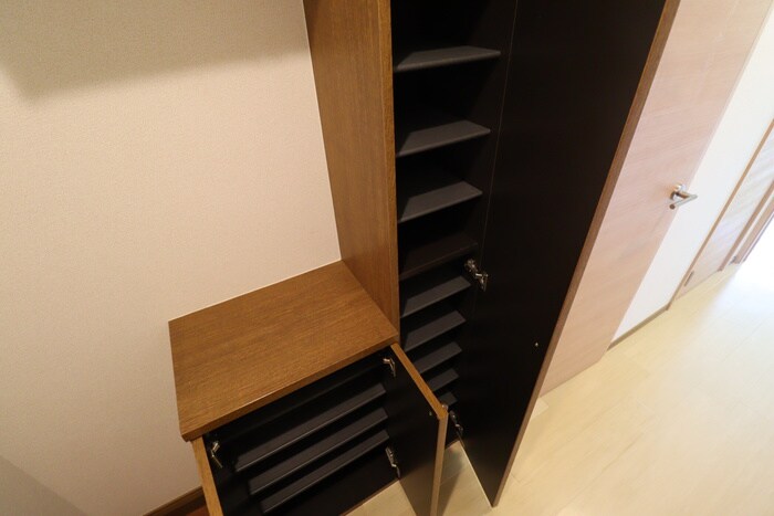 物件内観写真16　(靴箱)