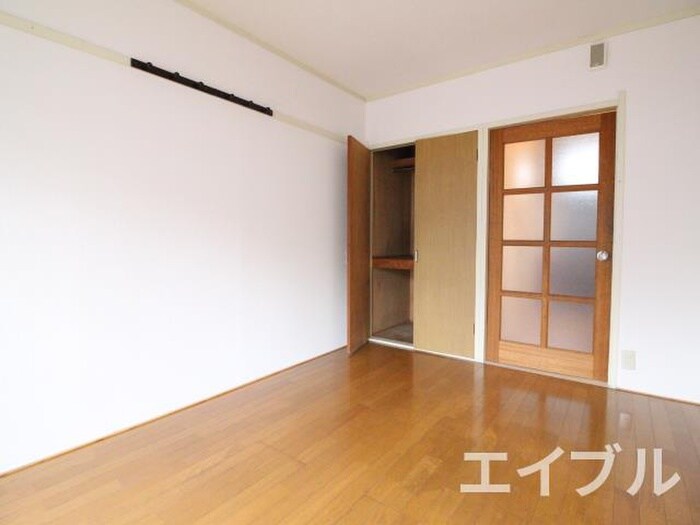 物件内観写真10　(居室)