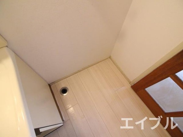 洗濯機置場