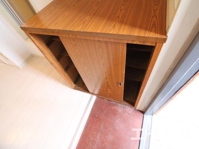 物件内観写真17　(靴箱)