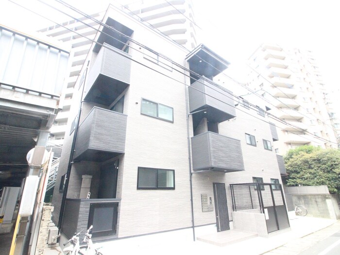 物件外観写真1　(外観写真)