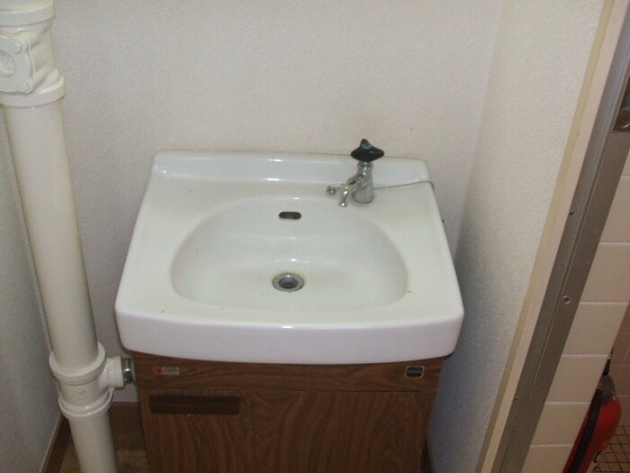 物件内観写真7　(洗面)