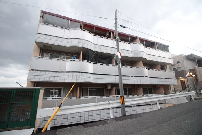 物件外観写真3　(外観写真)