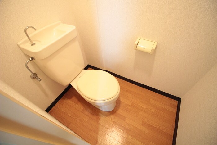 物件内観写真14　(トイレ)