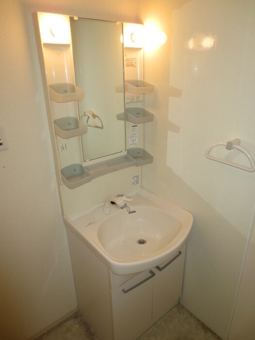 物件内観写真5　(洗面)