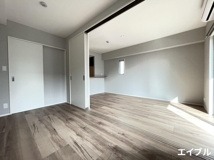 物件内観写真18　(居室)