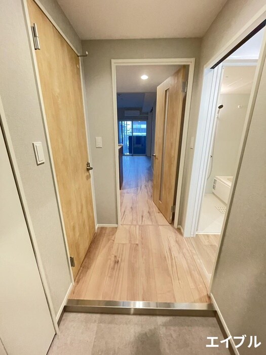 物件内観写真19　(玄関)