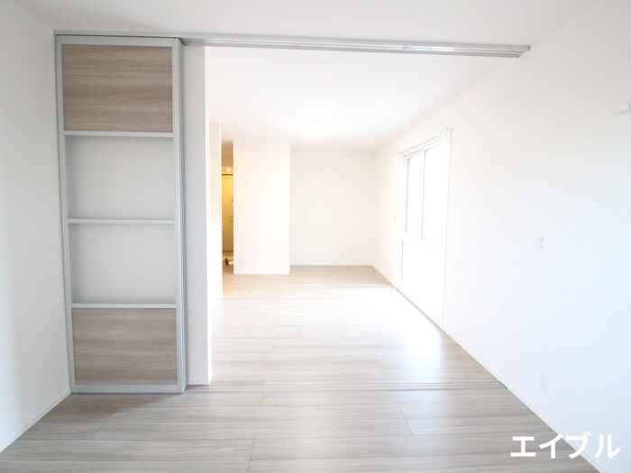 物件内観写真18　(居室)