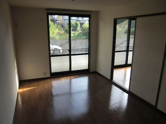 物件内観写真13　(居室)