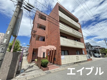パークメゾン斉脇外観写真