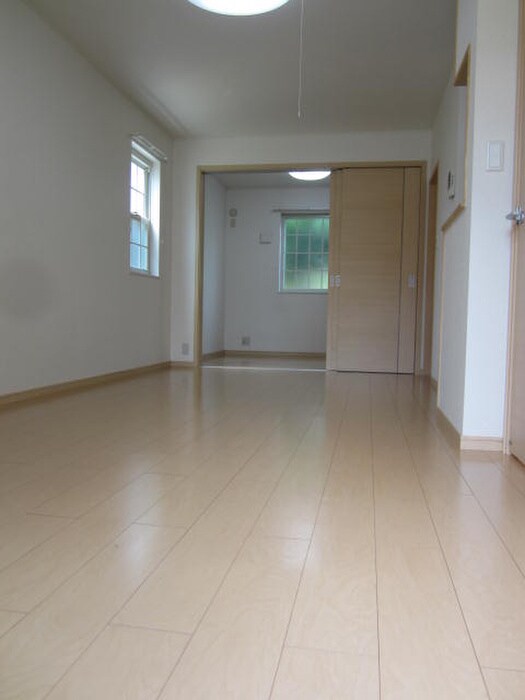 物件内観写真7　(内観写真)