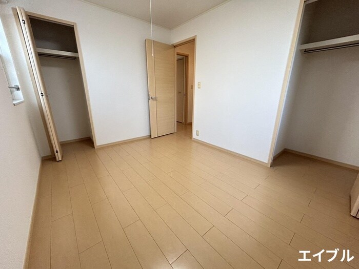 物件内観写真17　(居室)