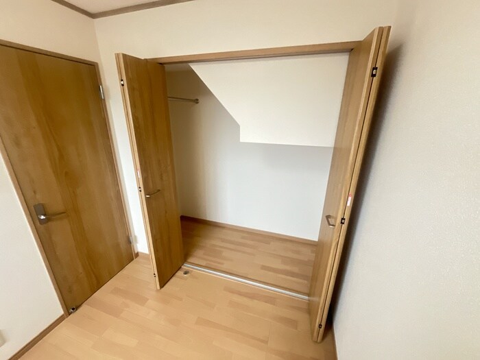 物件内観写真6　(収納)