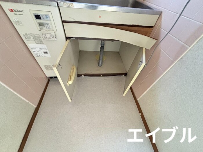 物件内観写真16　(収納)