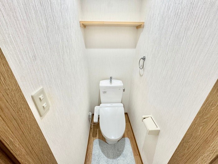 物件内観写真7　(トイレ)