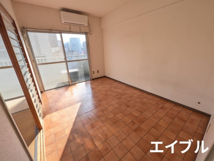 物件内観写真7　(居室)