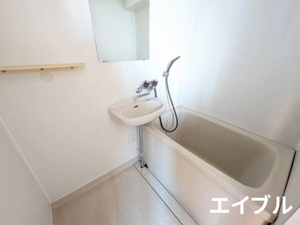 バス／シャワールーム等
