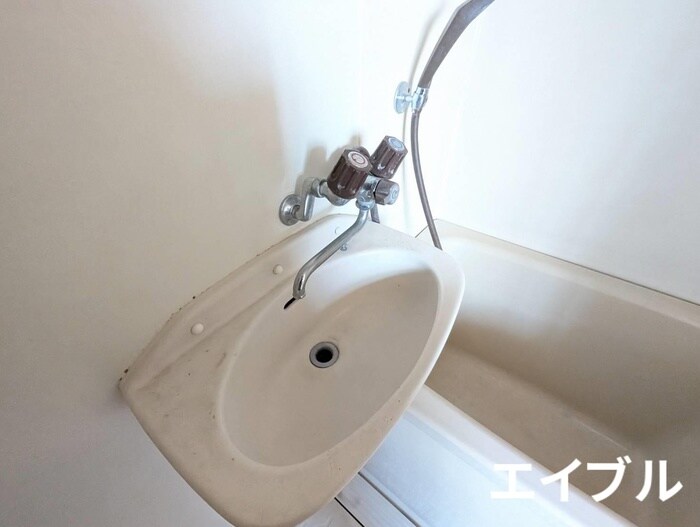 物件内観写真10　(洗面)