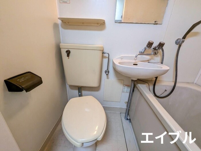 物件内観写真11　(トイレ)