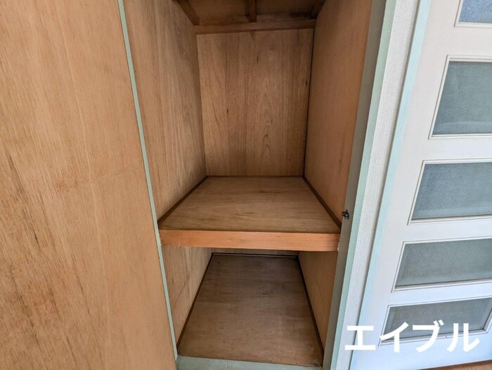 物件内観写真13　(収納)