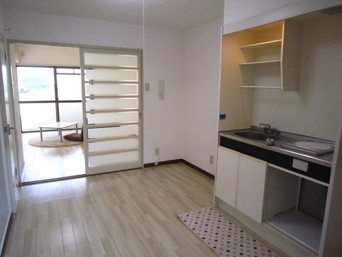 物件内観写真10　(内観写真)