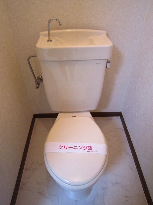 物件内観写真14　(トイレ)