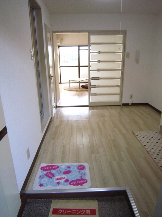 物件内観写真16　(廊下)