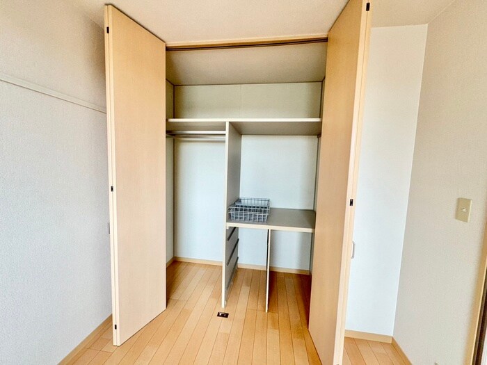 物件内観写真14　(収納)