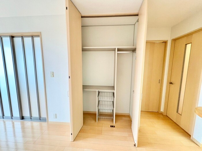 物件内観写真15　(収納)