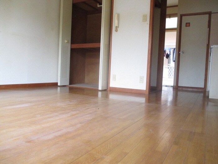 物件内観写真13　(居室)