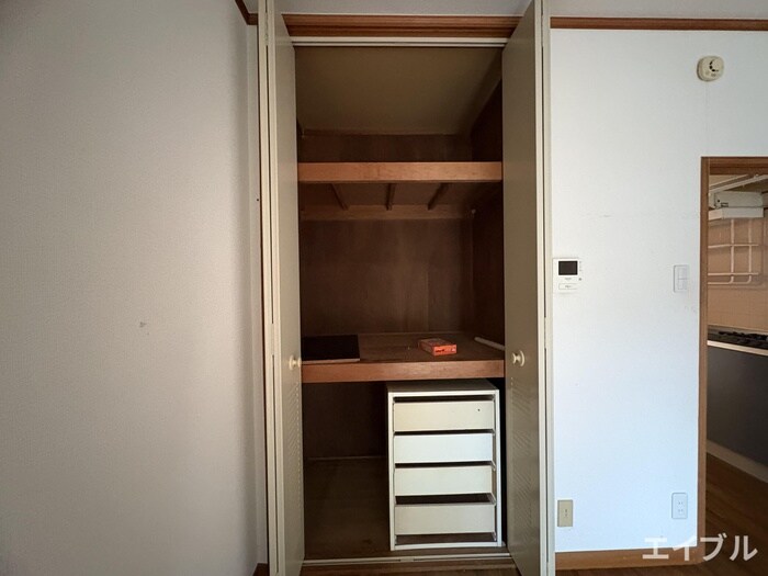 物件内観写真16　(収納)