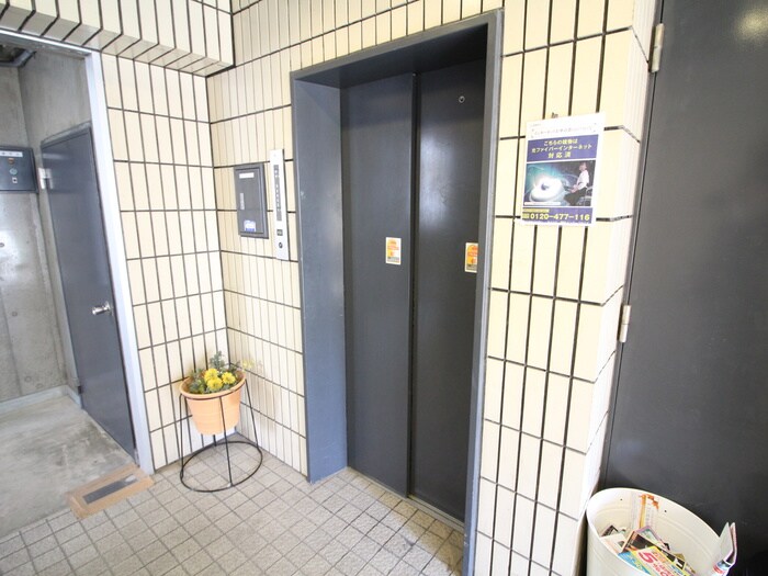 物件外観写真3　(建物設備)