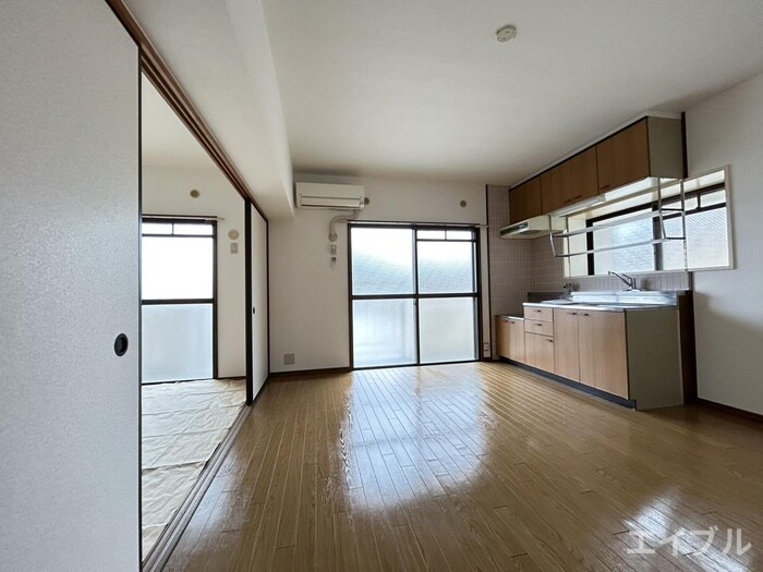 物件内観写真7　(居室)