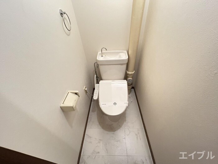 物件内観写真14　(トイレ)