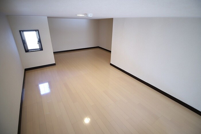 物件内観写真7　(ロフト)