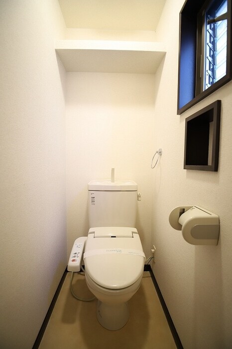 物件内観写真10　(トイレ)