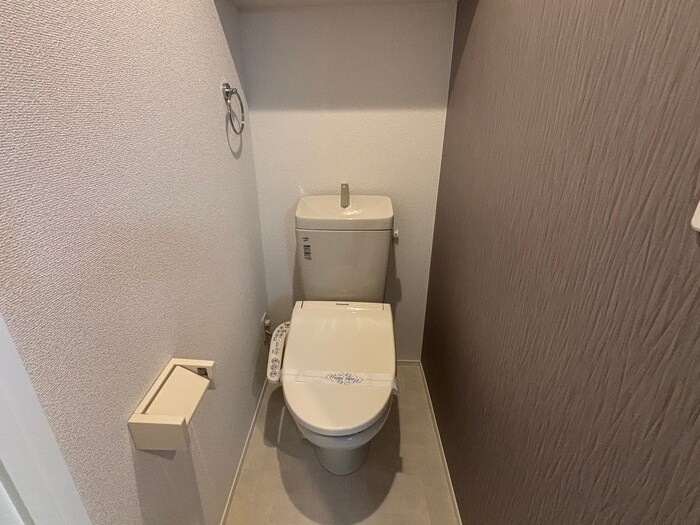 物件内観写真10　(トイレ)