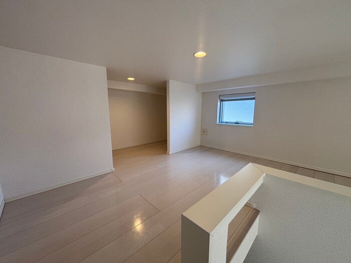 物件内観写真15　(ロフト)